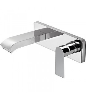 LOFT-TRES 20026010 Grifo Mural con caño Cascada