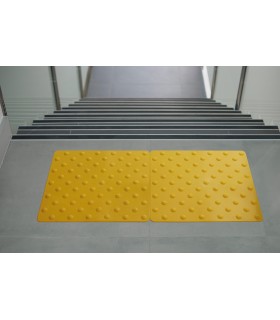 NOVOGRIP ACCES Baldosas adhesivas para señalizaciones de escaleras